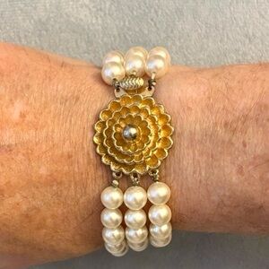 Pearl Bracelet Triple Strand Gold Floral Medallion Vintage